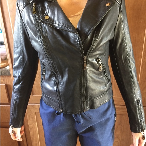 Jacket - Picture 4 of 4